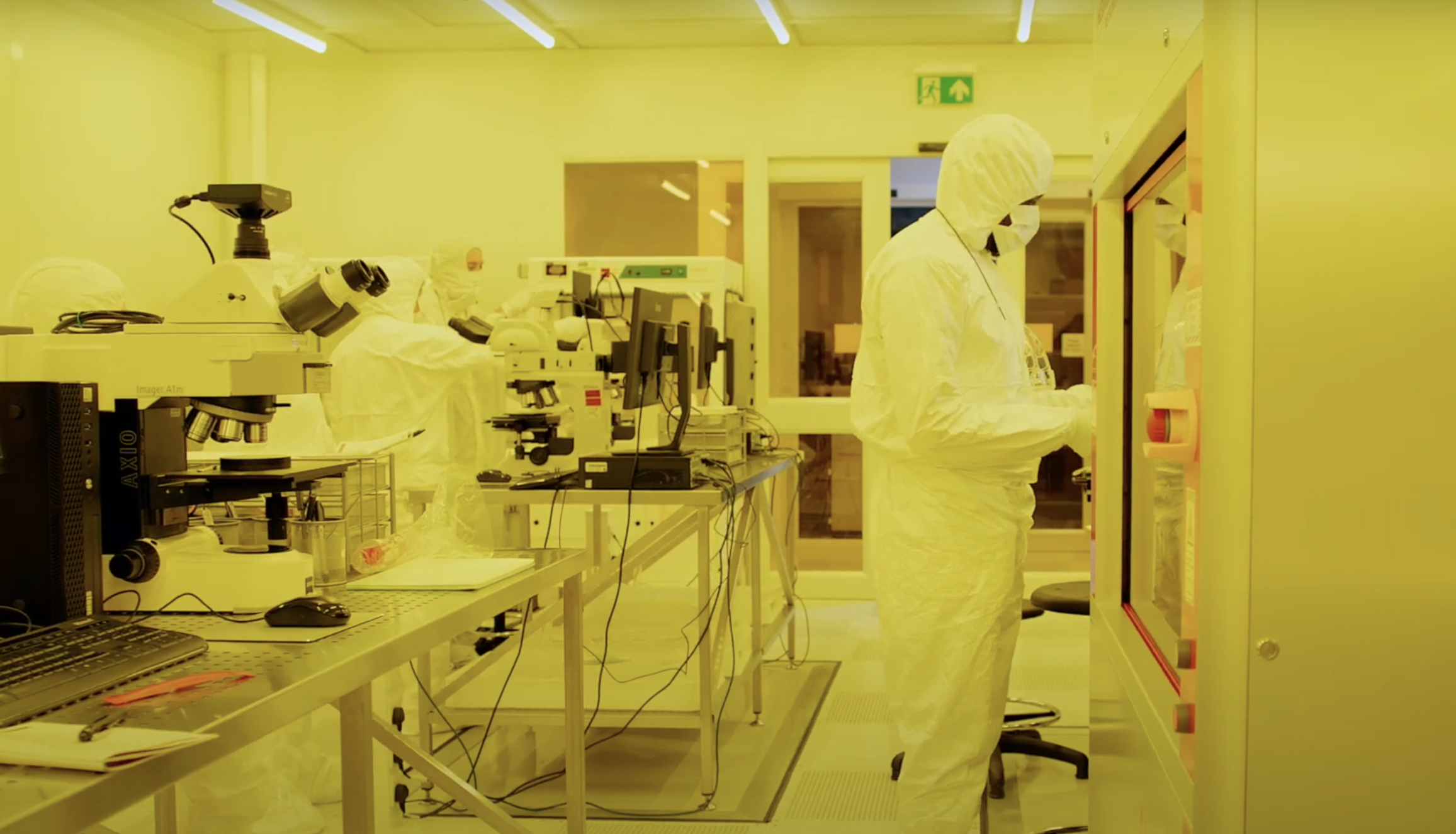 Royce Training: Practical Cleanroom Skills - Created in partnership by the Universities of Leeds and Cambridge, and Swansea University