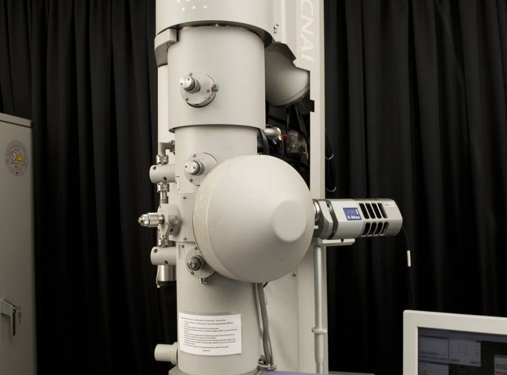 FEI Tecnai TEM Machine