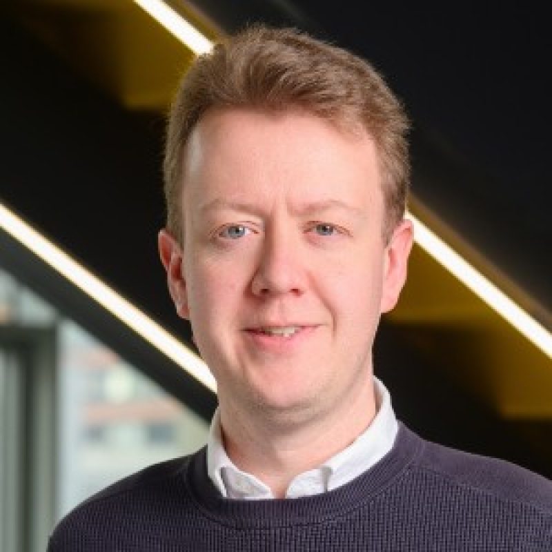 Dr Paul McNaughter