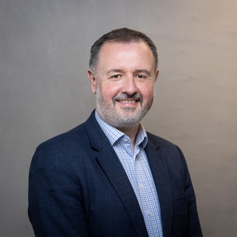 Dr Gareth Headdock