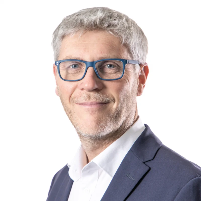 Dr Andrew Smith